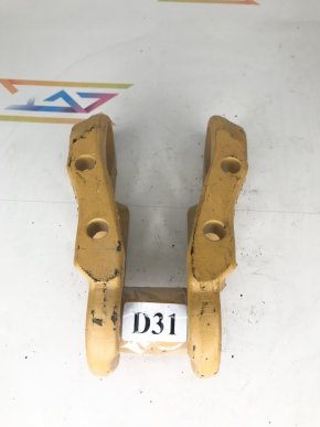 Звено D31 154pitch (82.4x112x4x57) 14мм болт Звено цепи гусеницы