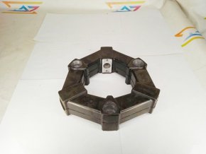 RUBBER COUPLING 030A (3-отв.) под шпильку Муфта гидронасоса