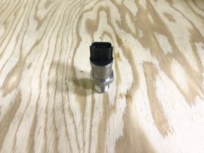 4436271 (HITACHI) Датчик давления