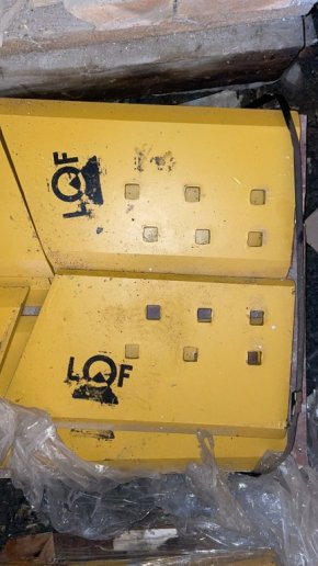 9W-8875 LH - 6отв. (Угол) 465*254*25 Угловая накладка