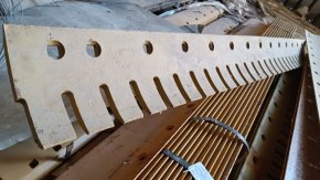 7D1577S 3/4 T19мм 15отверстий - зазубренный(Зубчатый край)  Полотно грейдера