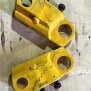D6H/D6R Мастер звено гусеницы (крокодил) левая+правая, в комплекте с болтами 